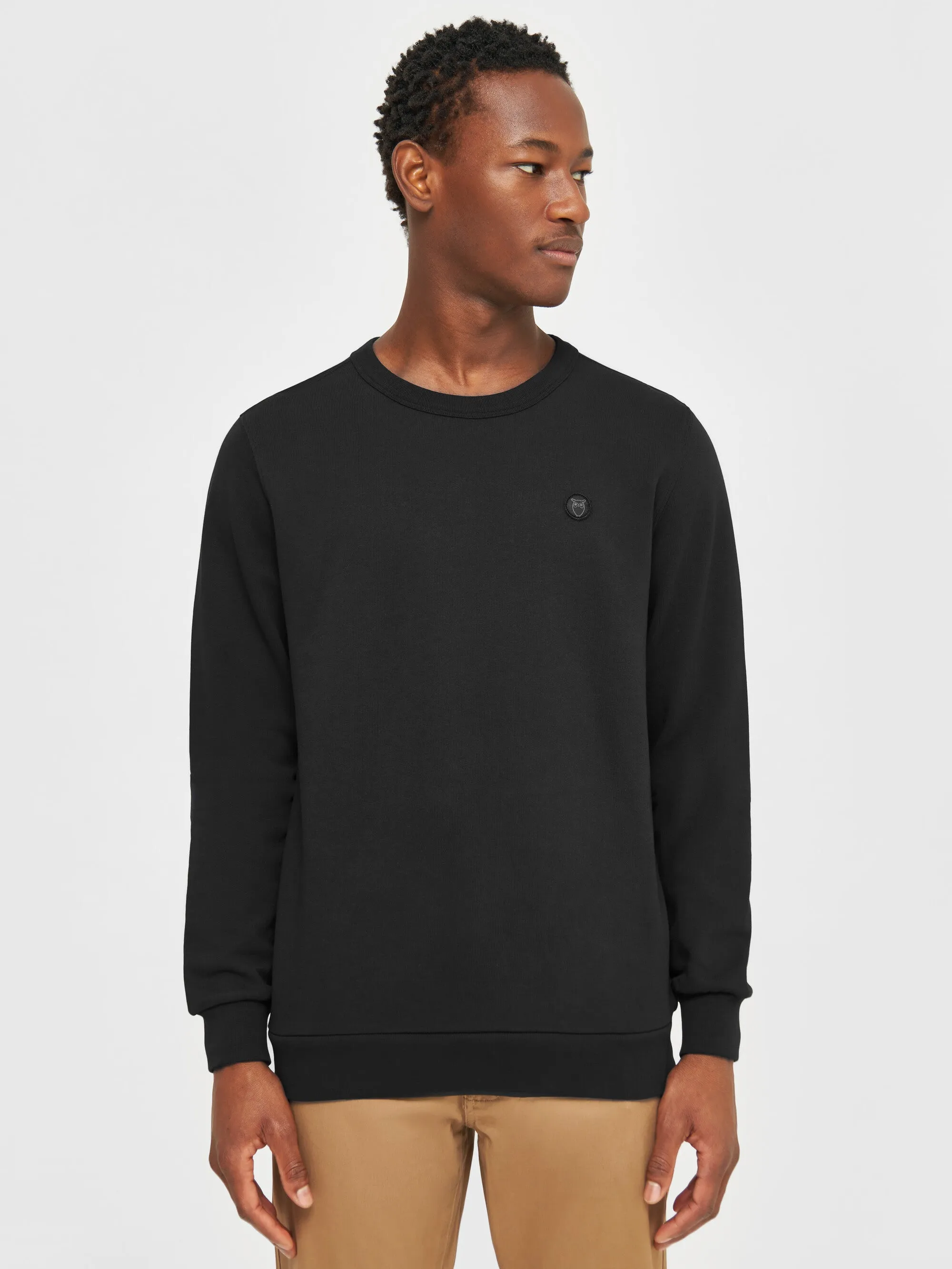 Basic badge sweat - Black Jet Knowledge Cotton