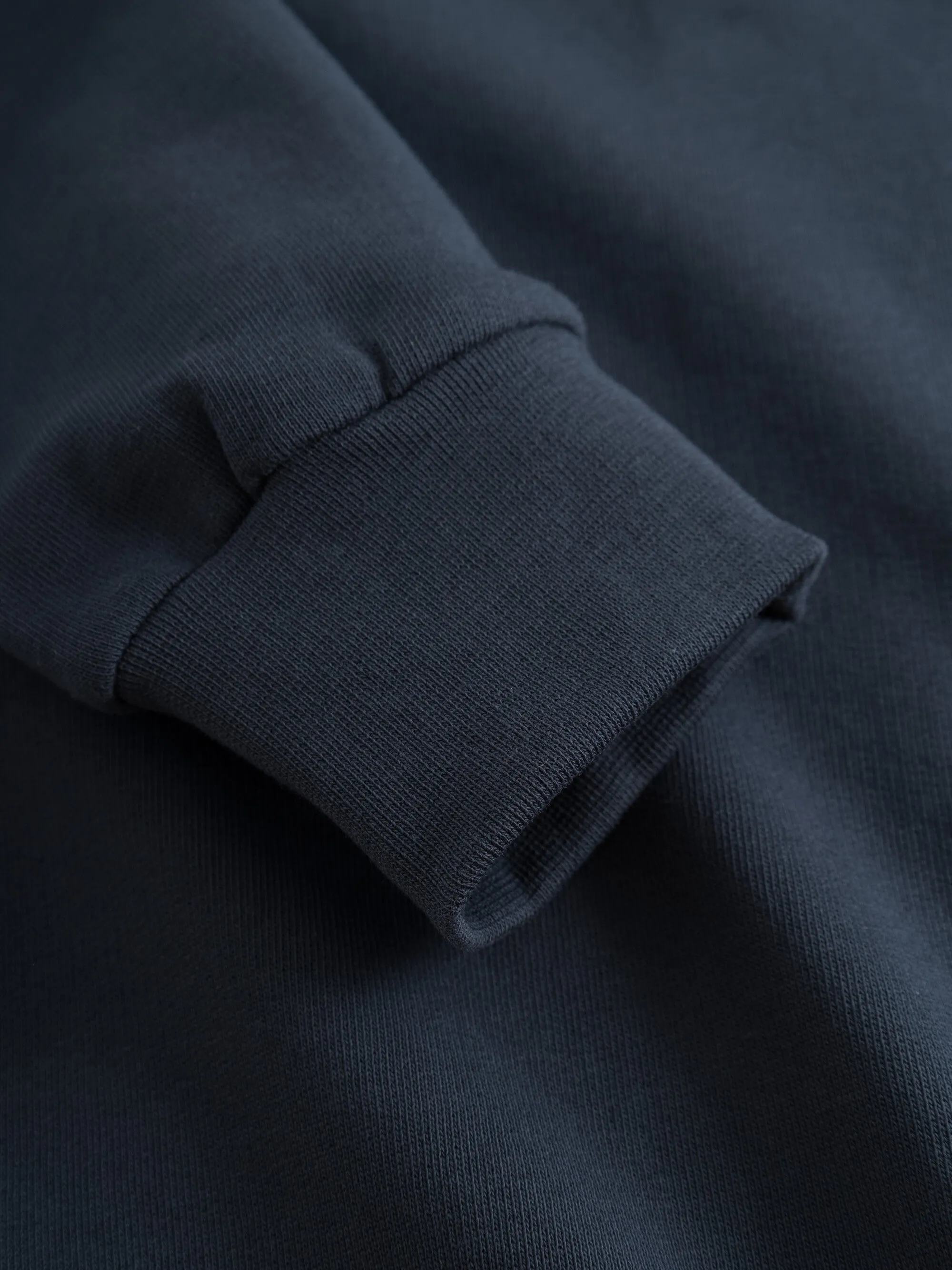 Basic badge sweat - Total Eclipse Knowledge Cotton