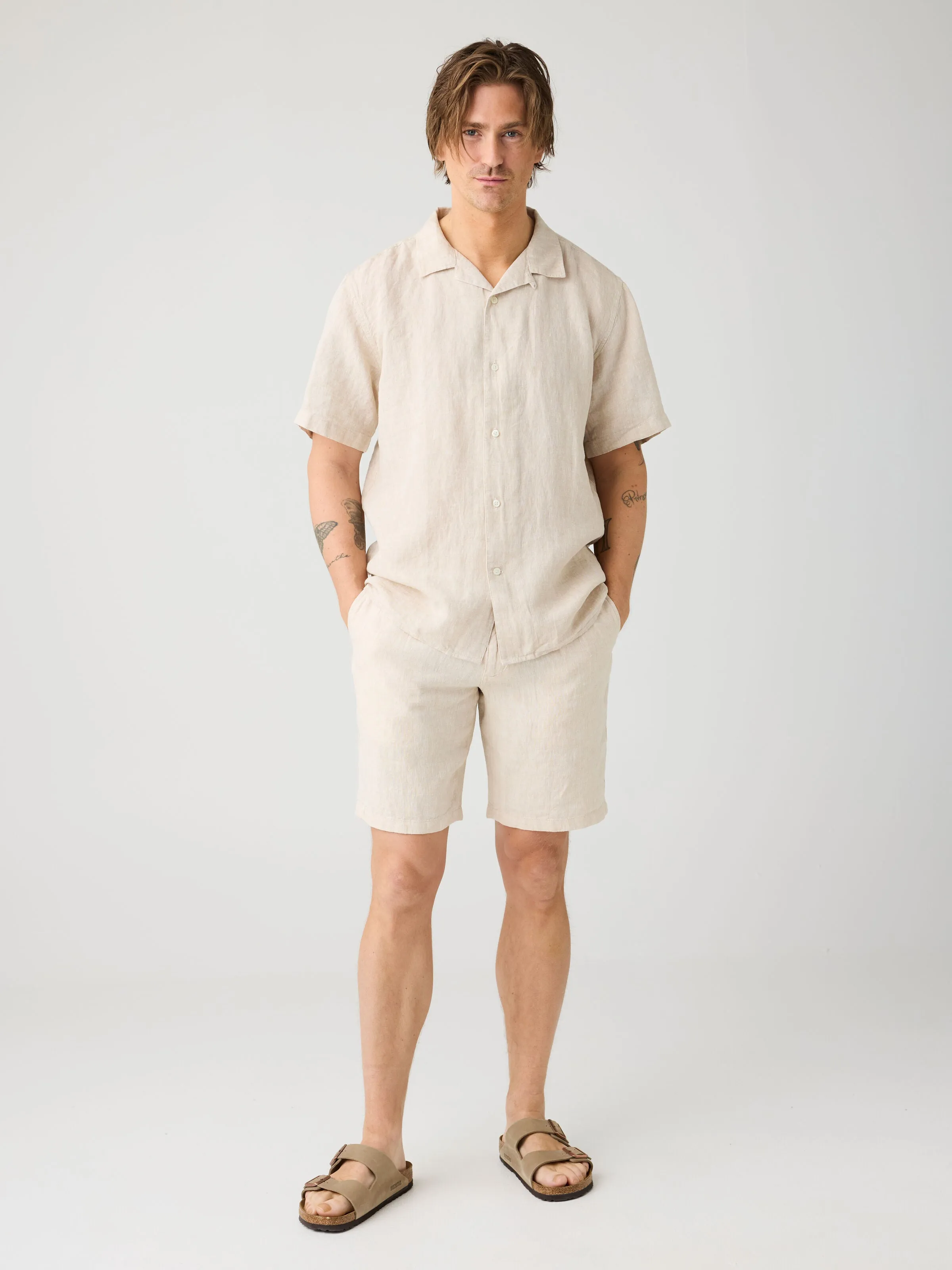 Box fit short sleeved linen shirt - Yarndyed - Light feather gray Knowledge Cotton