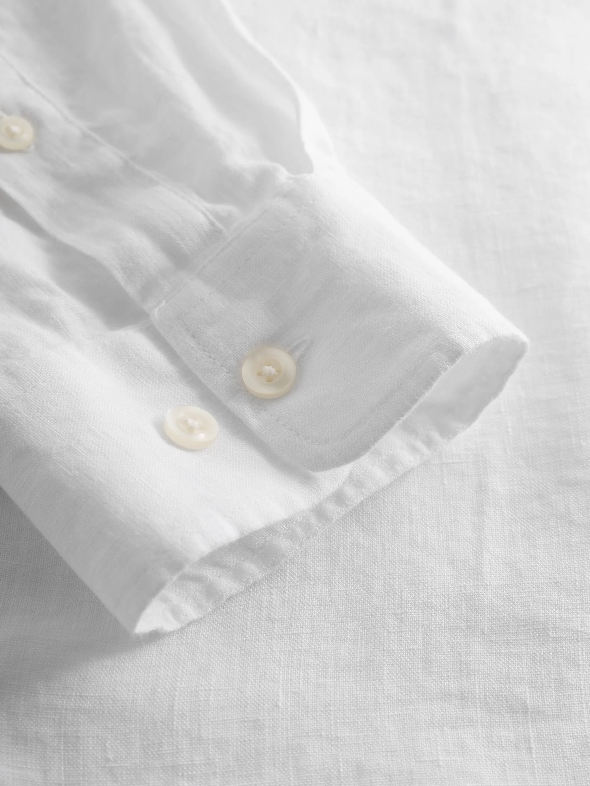 Custom fit linen shirt - Bright White Knowledge Cotton