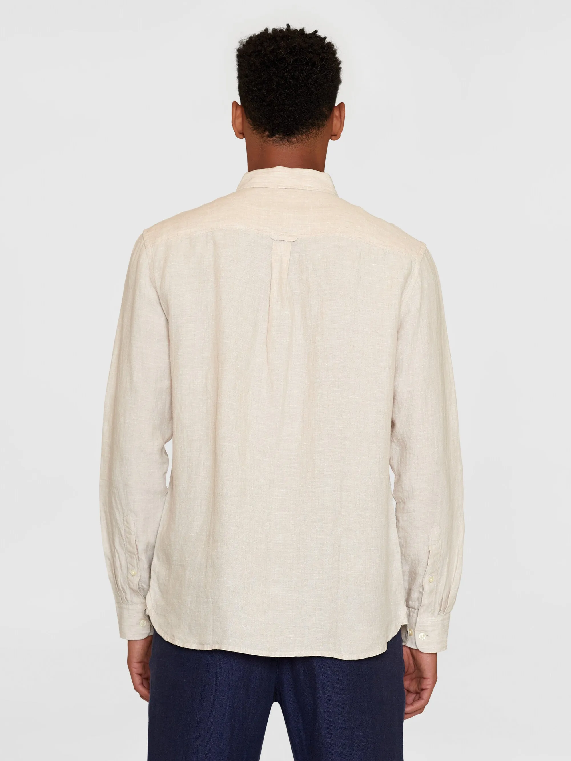 Custom fit linen shirt - Yarndyed - Light feather gray Knowledge Cotton