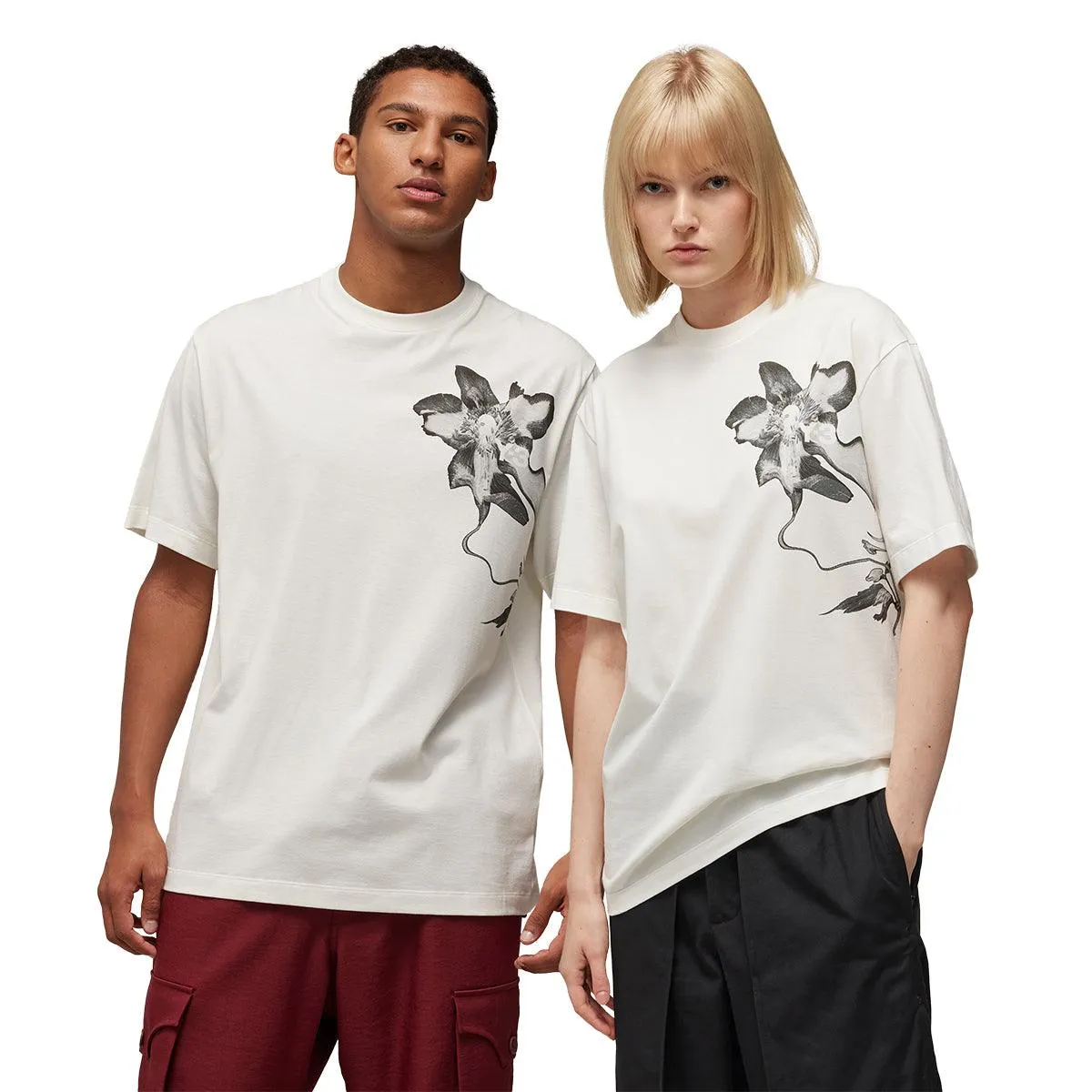 Graphic Tee 'Off White"