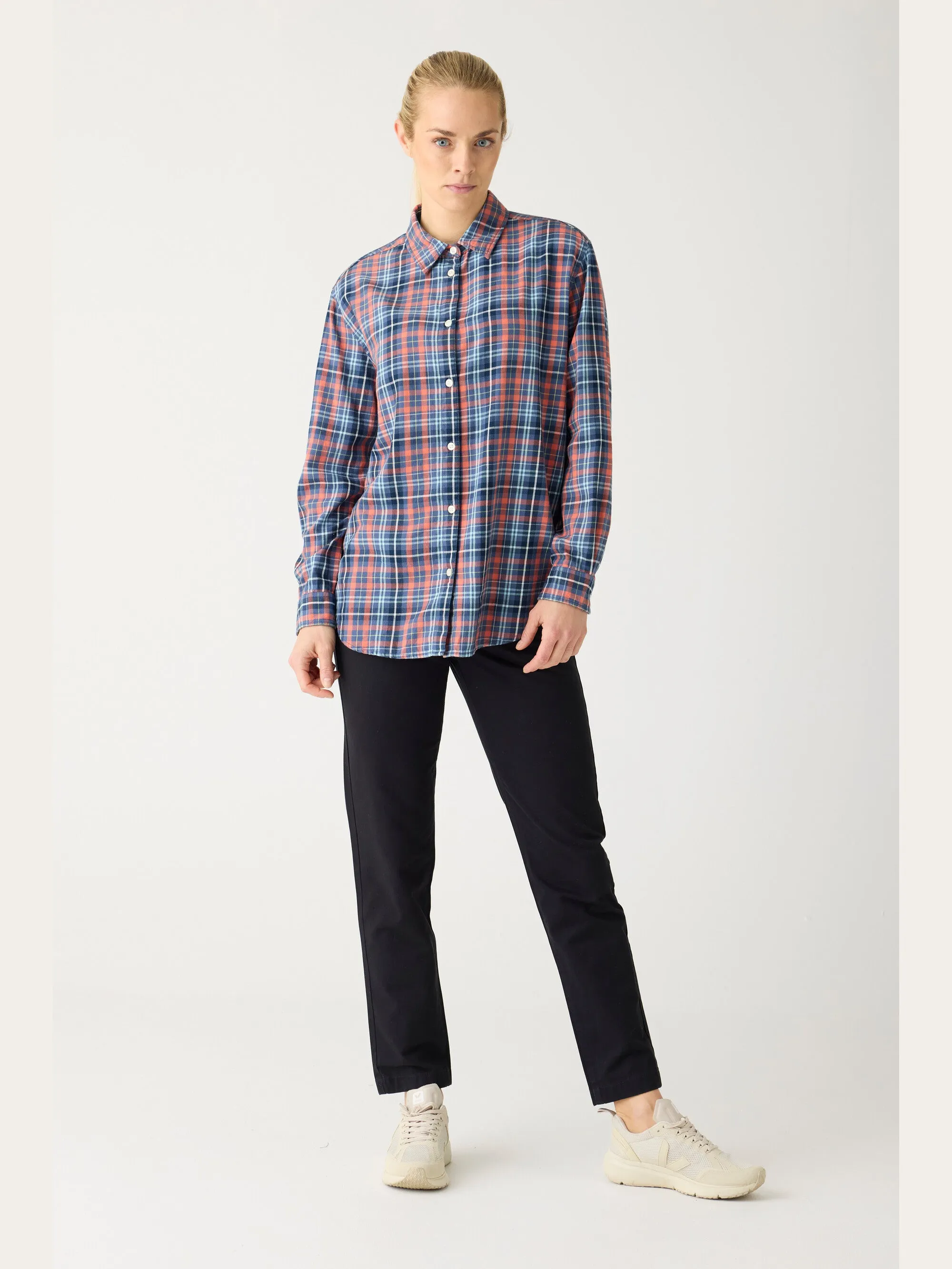 IRIS mom mid-rise twill chino - GOTS/Vegan - Black Jet Knowledge Cotton