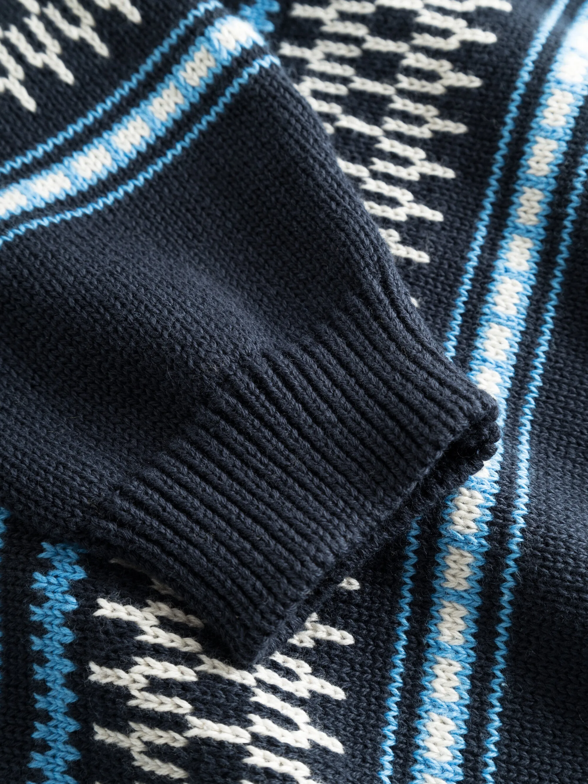 Jacquard knit cotton crew knit - Blue stripe Knowledge Cotton