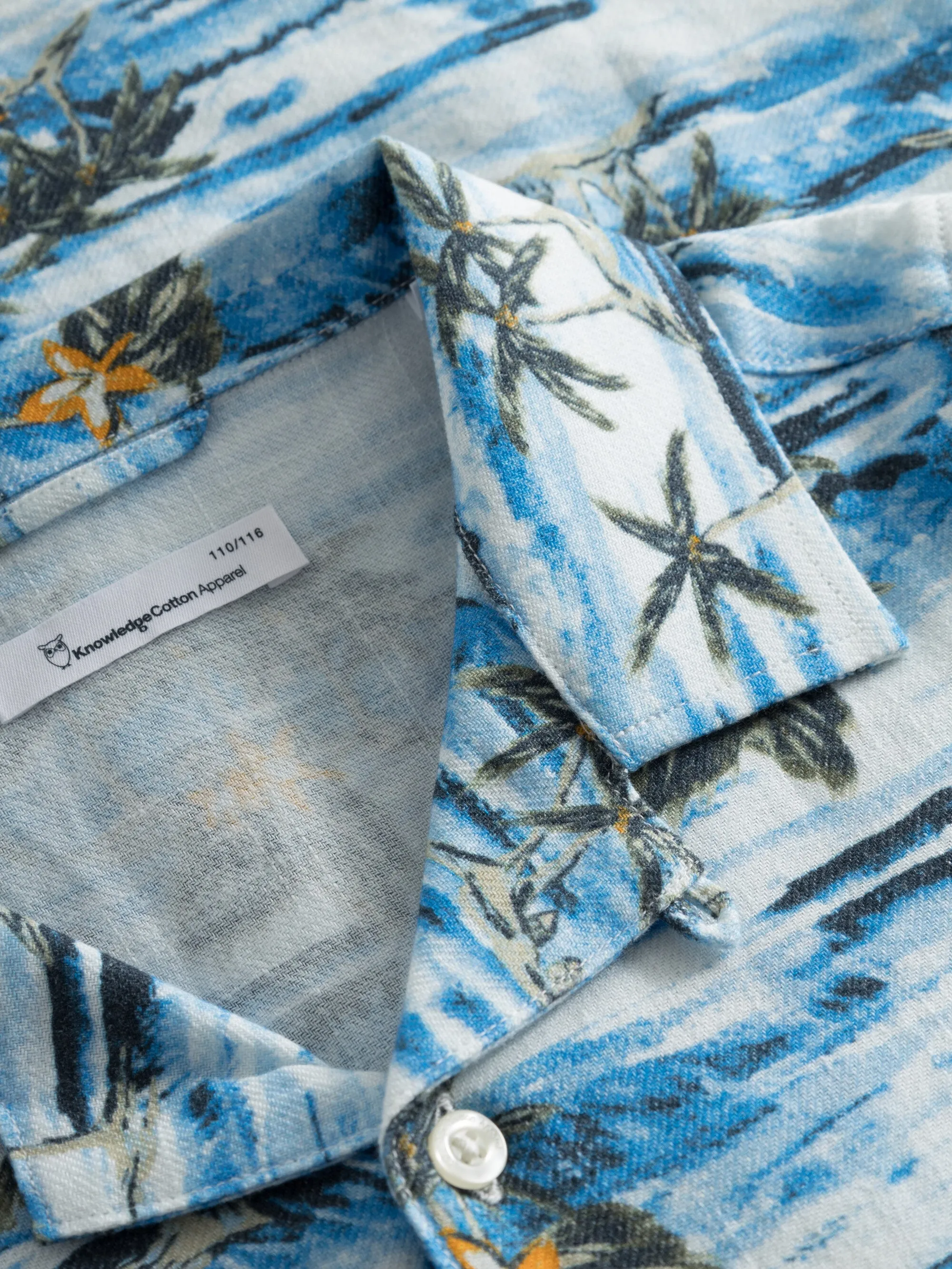 Loose fit AOP short sleeved shirt - AOP Knowledge Cotton