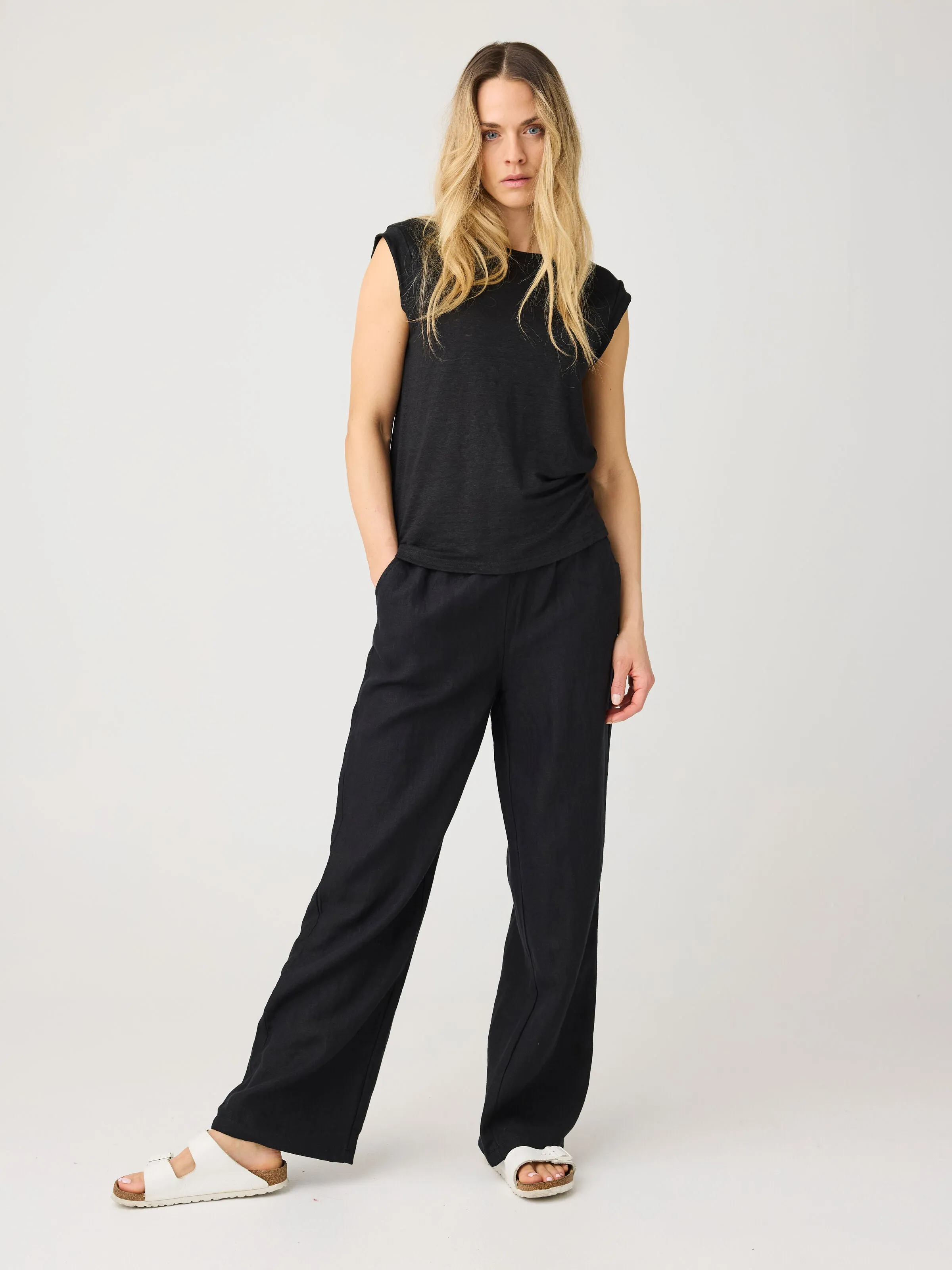 Loose fold up linen t-shirt - Black Jet Knowledge Cotton