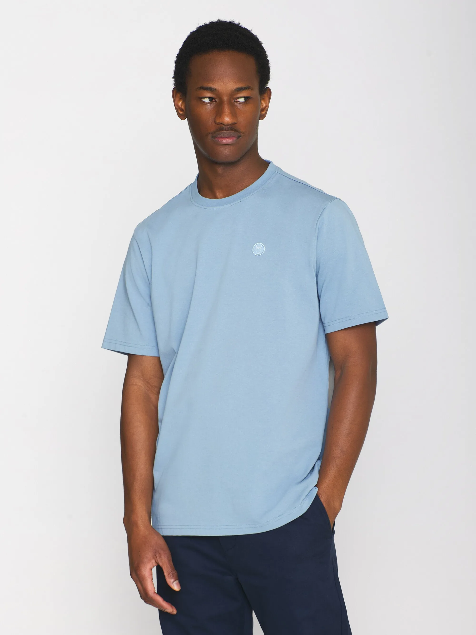 Regular fit Badge t-shirt - Asley Blue Knowledge Cotton