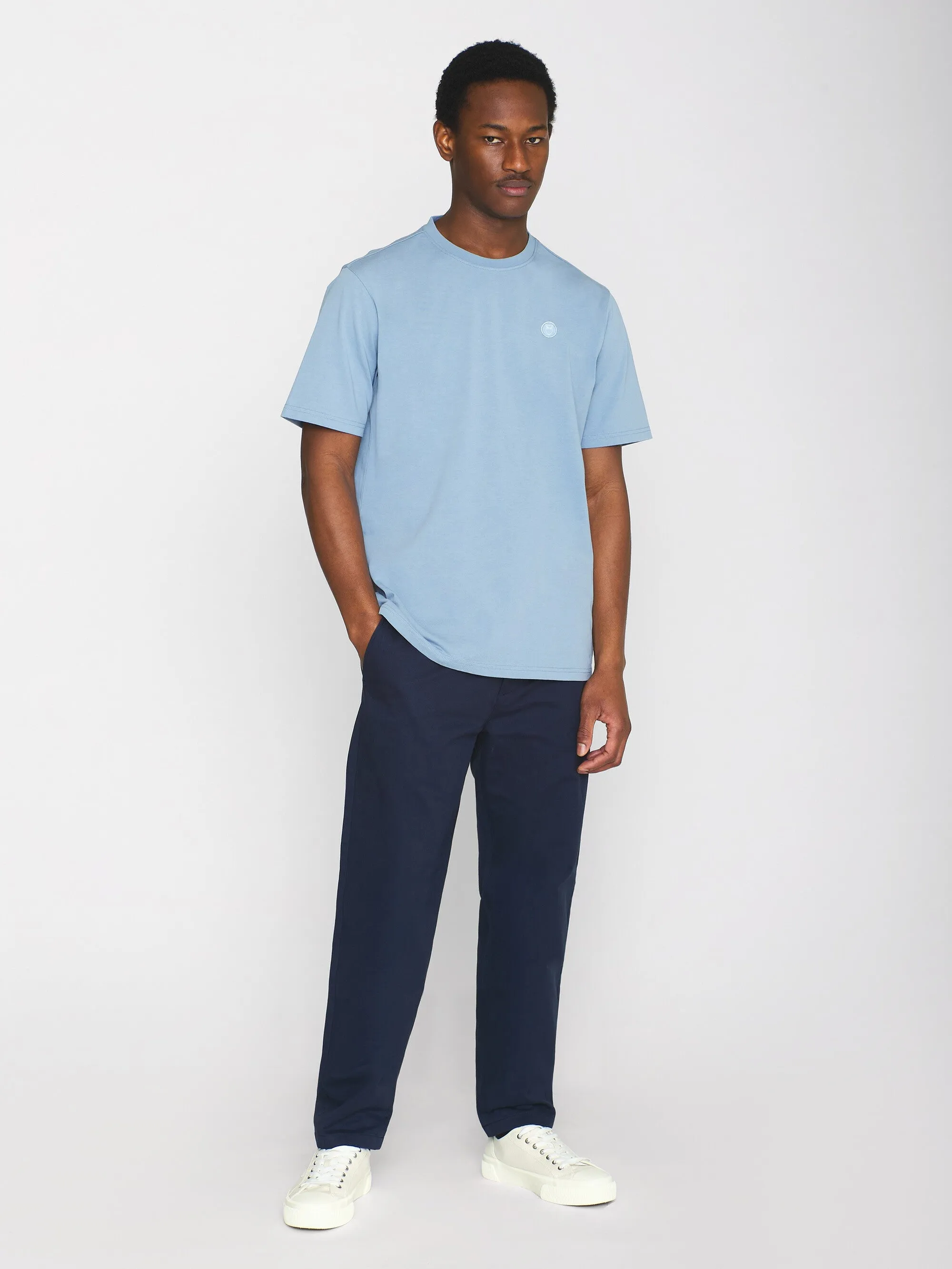 Regular fit Badge t-shirt - Asley Blue Knowledge Cotton