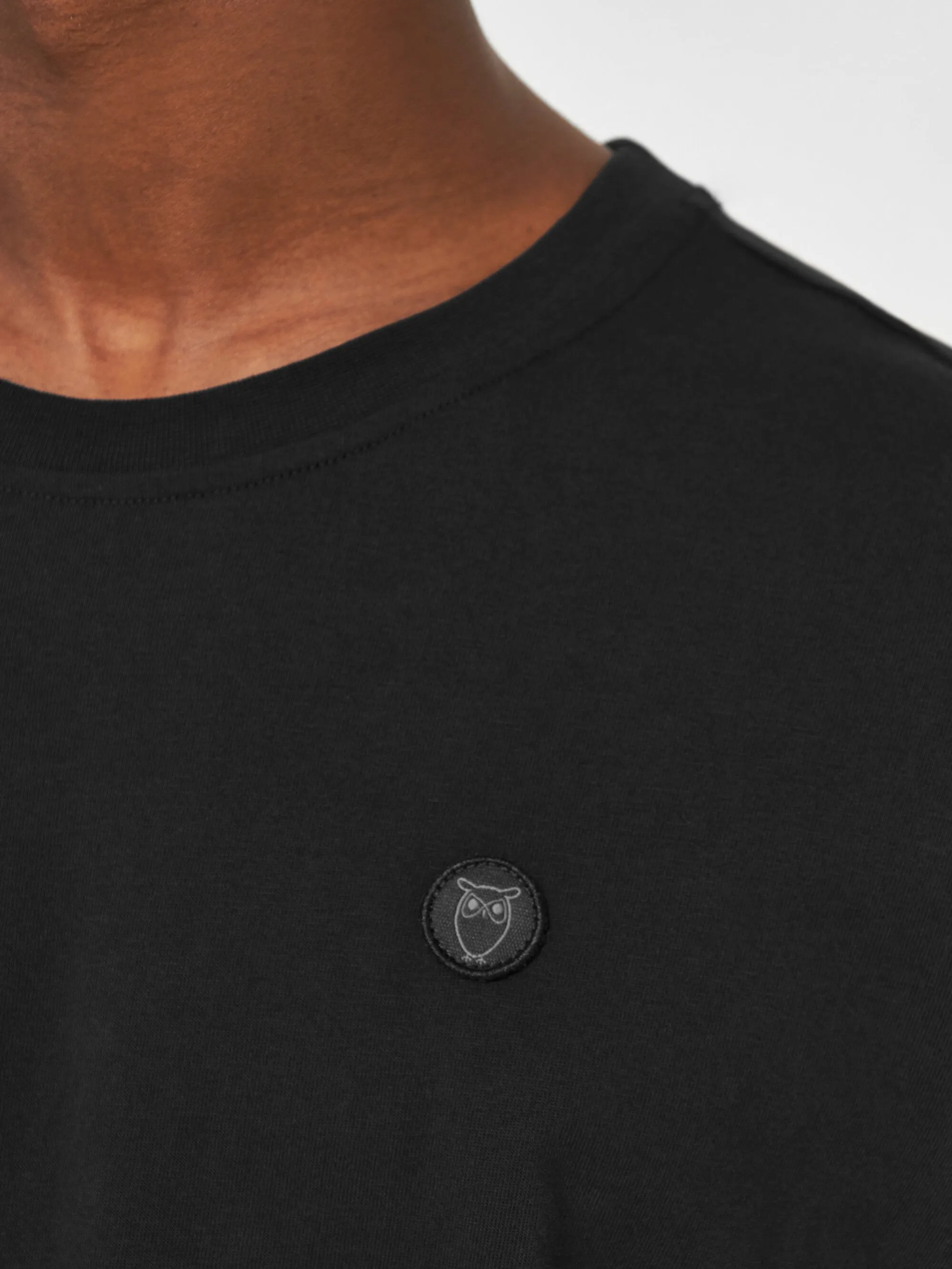 Regular fit Badge t-shirt - Black Jet Knowledge Cotton