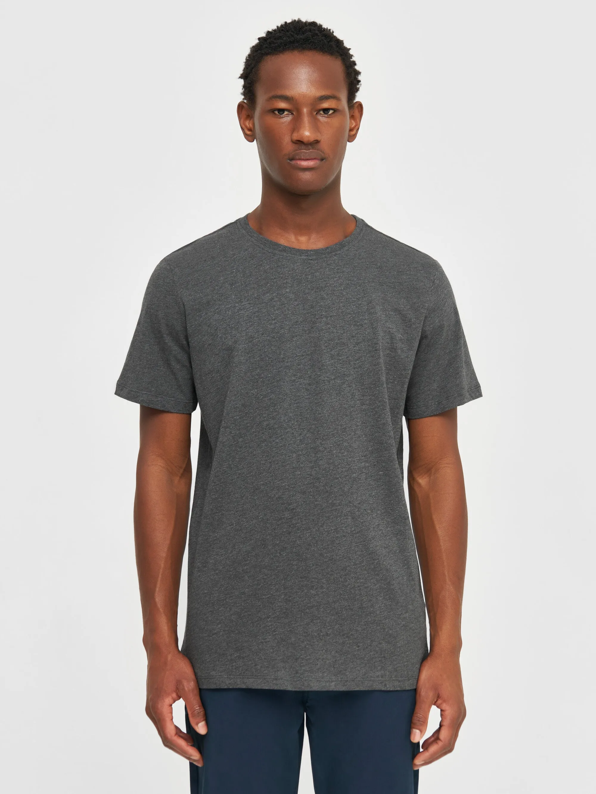 Regular fit Basic tee - Dark Grey Melange Knowledge Cotton