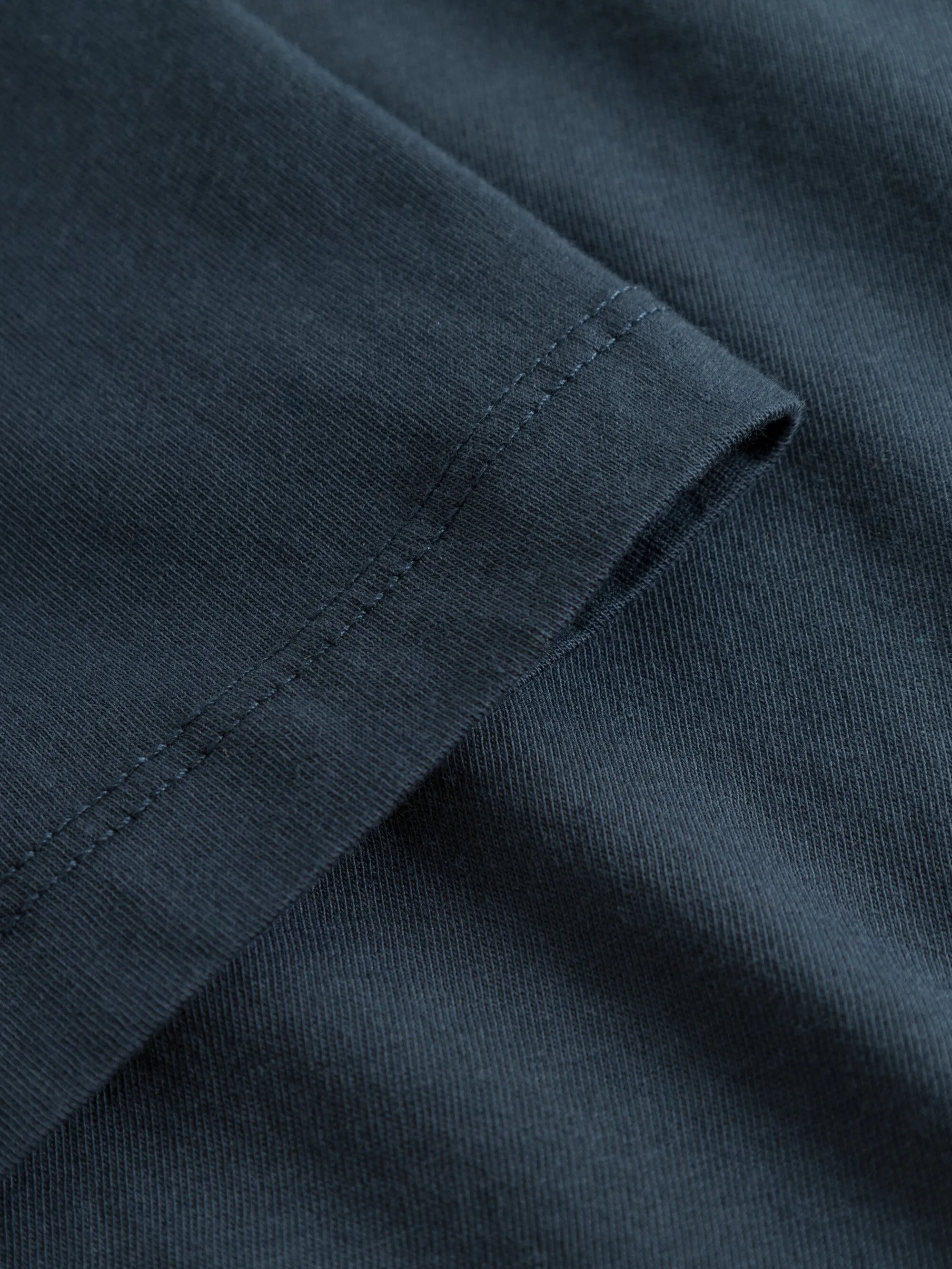 Regular fit Basic tee - Total Eclipse Knowledge Cotton