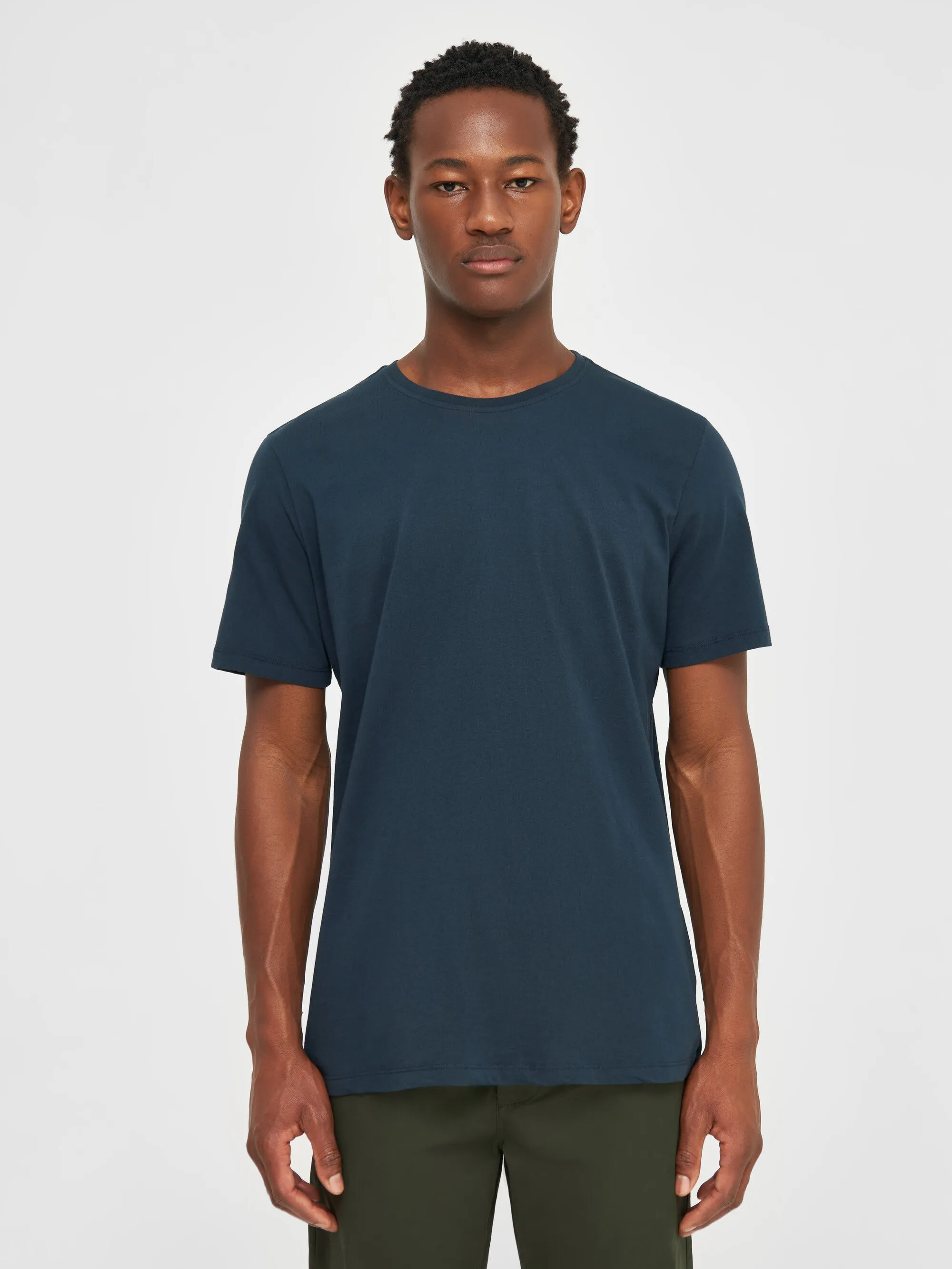 Regular fit Basic tee - Total Eclipse Knowledge Cotton