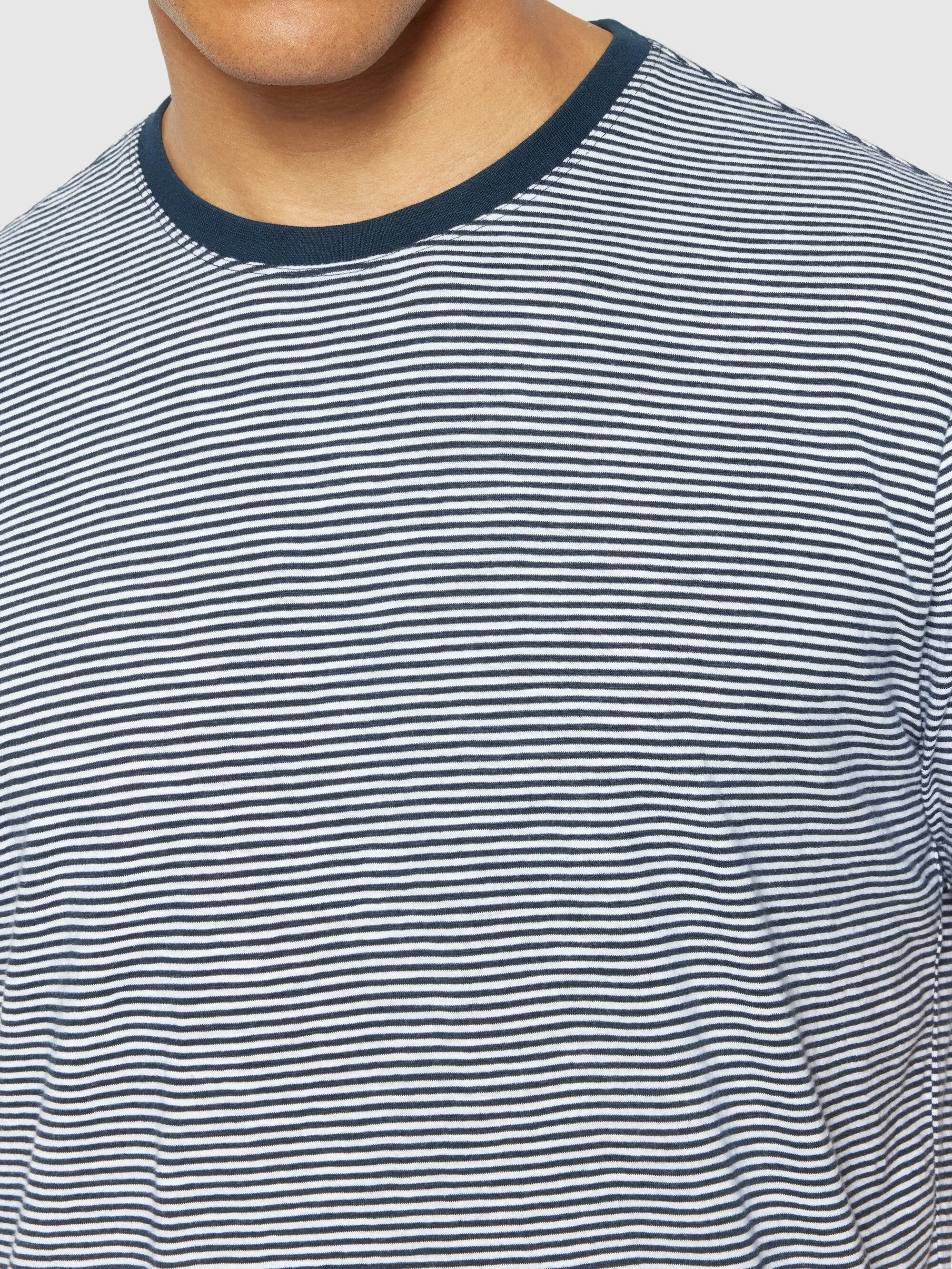 Regular fit Striped basic tee - Blue stripe Knowledge Cotton