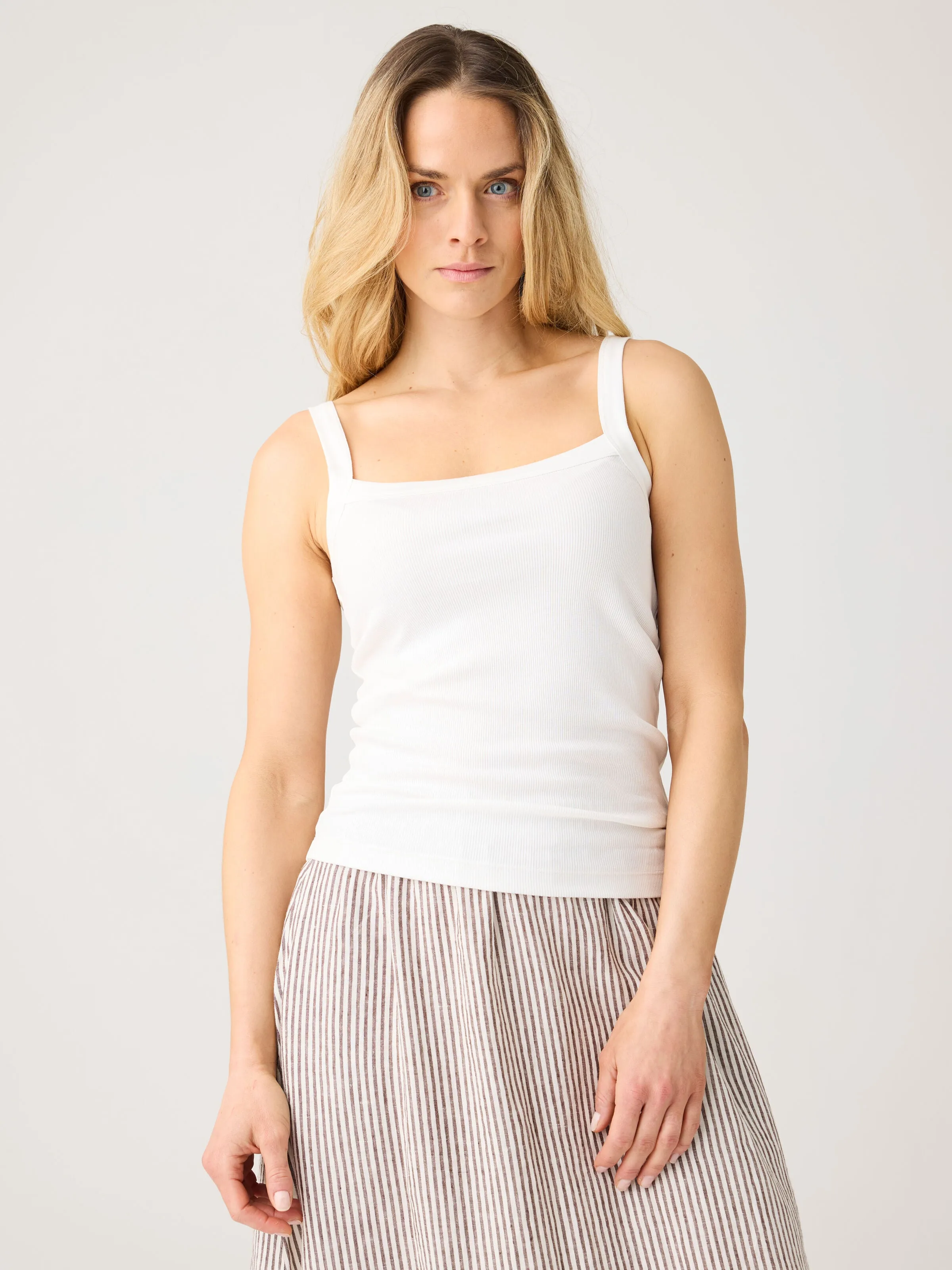 Rib strap top - Star White Knowledge Cotton